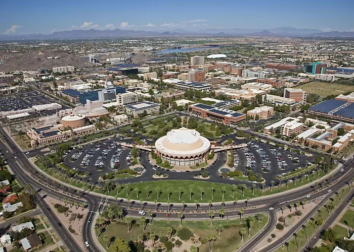 Hotel Hyatt Place Phoenix Airport 3*
