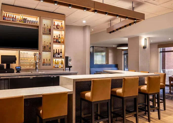 Hyatt Place Phoenix Airport