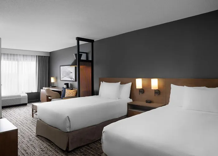 Hyatt Place Phoenix Airport Hotel
